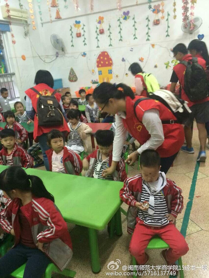 志在大爱，愿为奉献——专访威廉希尔官网“校园十佳志愿者”金佳妮同学、张劲宗同学