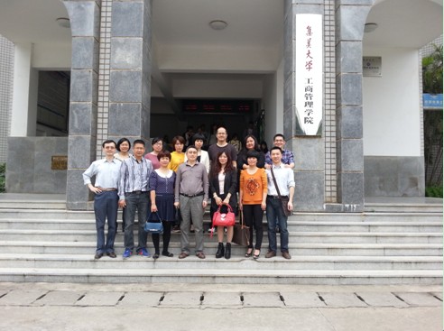 践行群众路线，主动学习交流
