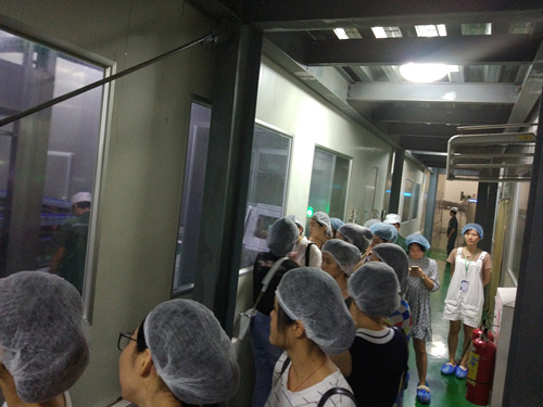 威廉希尔官网员工会赴康之味公司参观学习