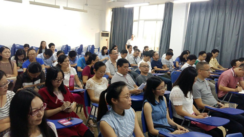 学习习总书记“七一”讲话精神宣讲会 ——李晓元教授莅临威廉希尔官网宣讲