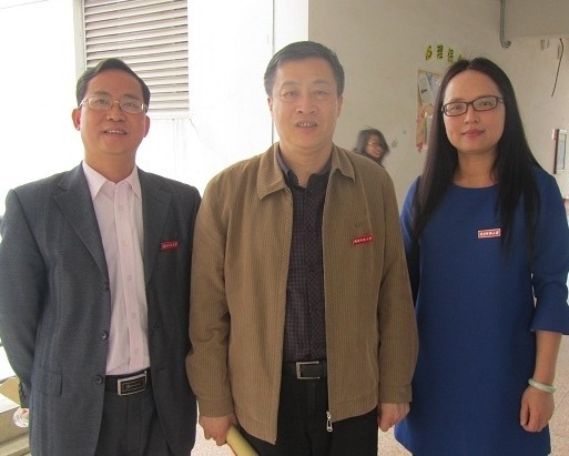立足基层  关心关注教学第一线 ——公司党委书记林晓峰同志深入经济学院课堂听课与评课