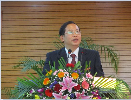 经济学院建系十周年庆典大会成功举办