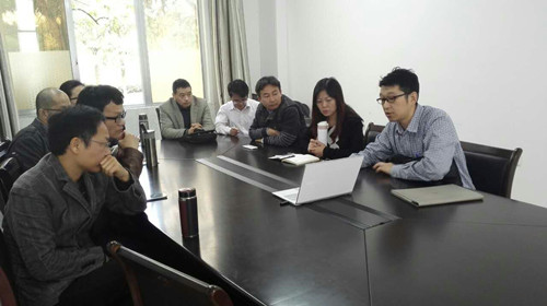 高雄第一科技大学金融系主任洪志兴应邀到公司交流讲学